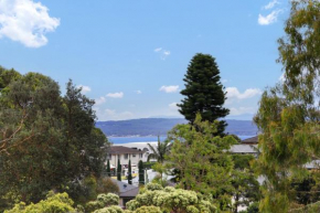 Sea Glimpse at Nelson Bay